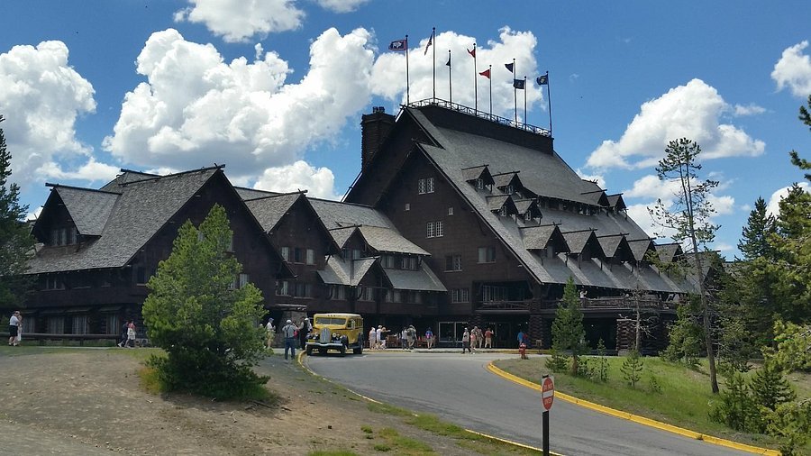 Old Faithful Visitor Education Center